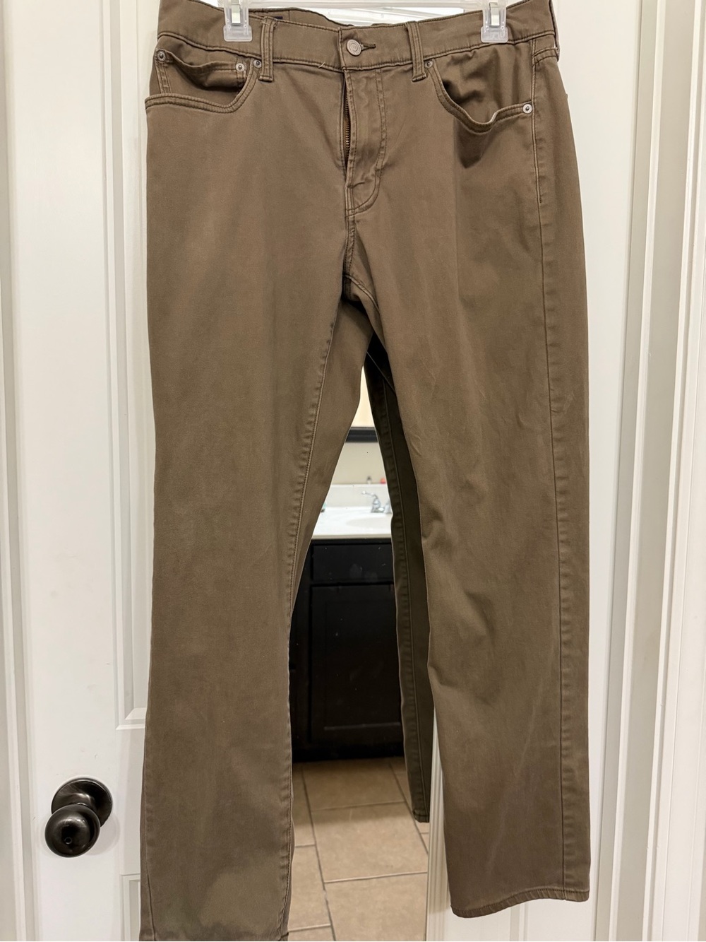 Lucky Brand Men's Tan Chino Pants